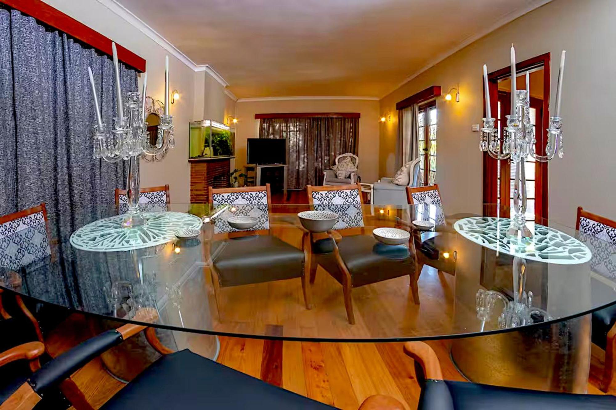 Munro Suites Port Elizabeth Bagian luar foto