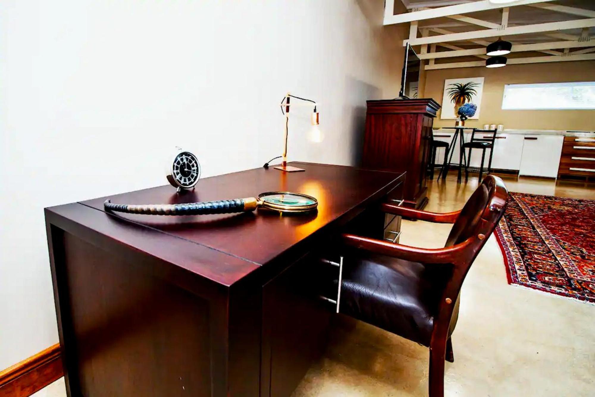 Munro Suites Port Elizabeth Bagian luar foto